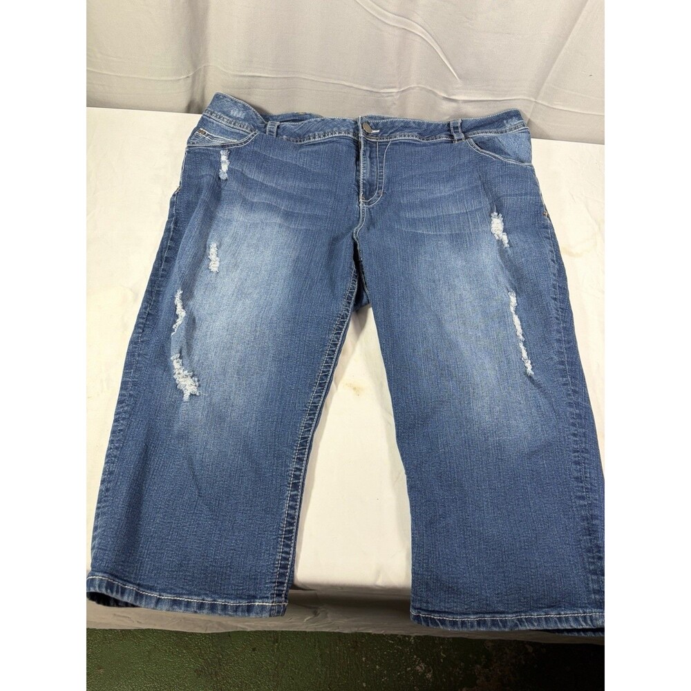 Lane Bryant Size 24 Capri. Jeans Distressed, Very Nice